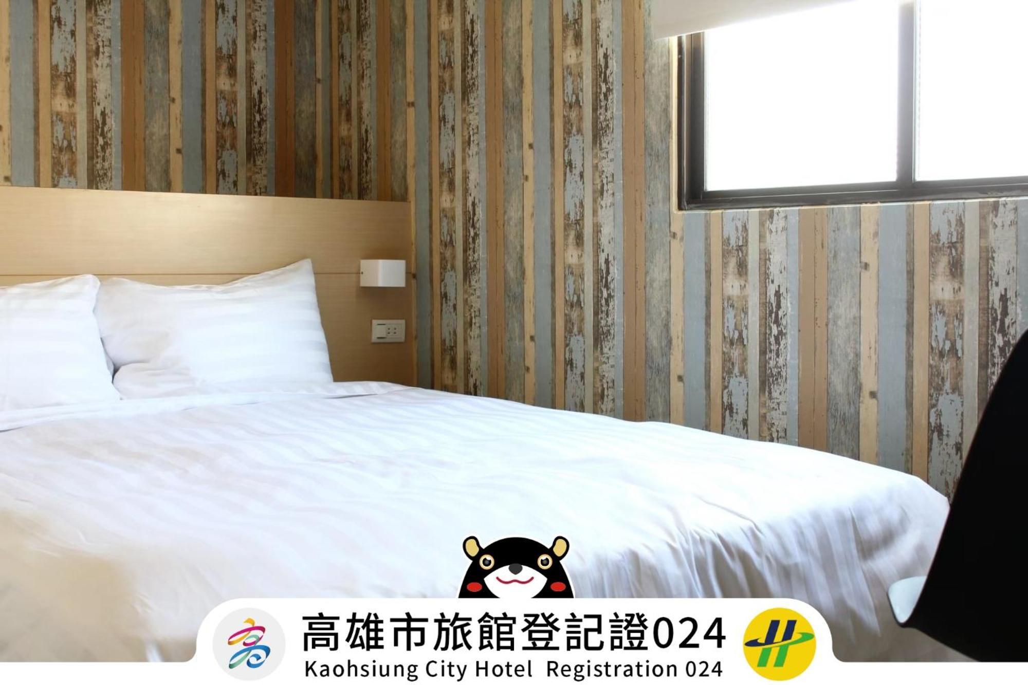 Win Inn Kaohsiung Hotel Esterno foto