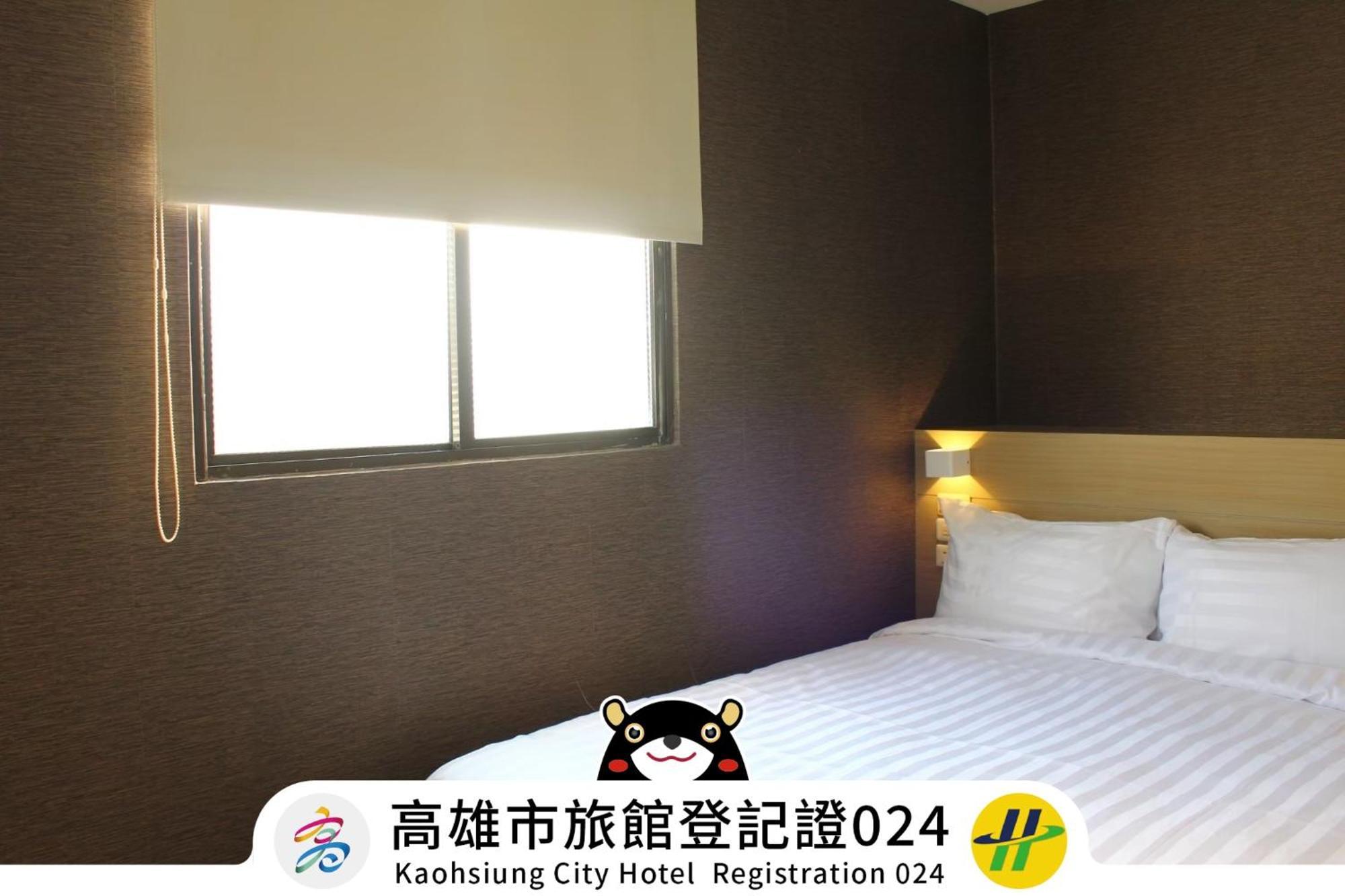 Win Inn Kaohsiung Hotel Esterno foto